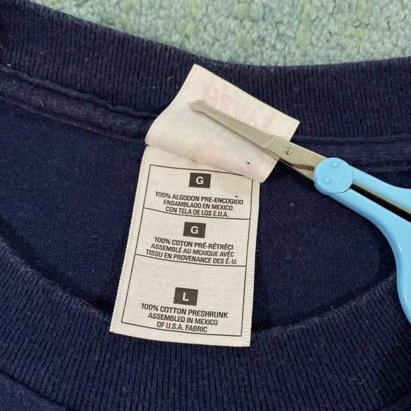 VINTAGE Disney Mickey Minnie Pluto Donald Goofy Rap T-Shirt Adult Large 90s VTG - Picture 7 of 10